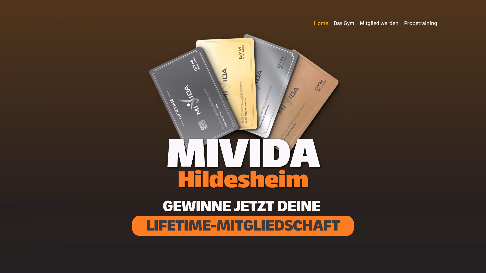 Offener Laptop mit einer offenen Website und einer Raketengrafik im Hintergrund